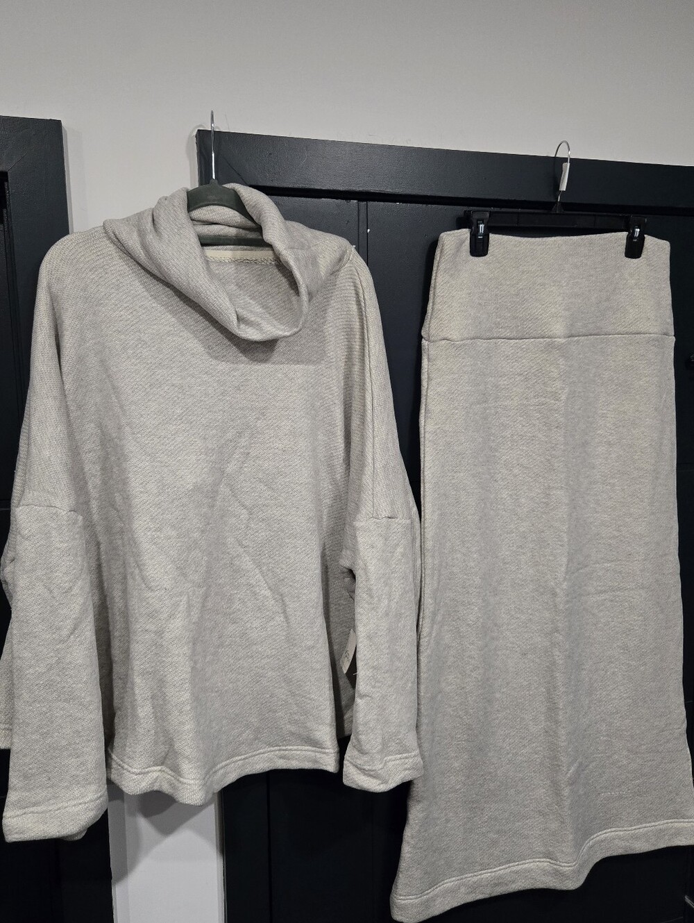 Cozy cowl neck sweater and matching skirt set - Free People  Nwt Large